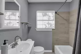 929 Hall St, Lancaster, TX 75146 - Photo 15