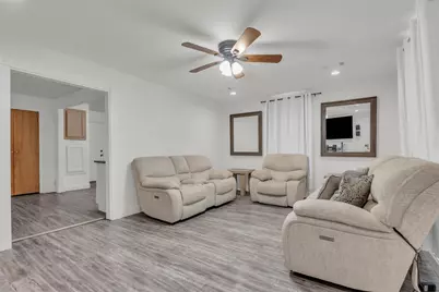 929 Hall Street, Lancaster, TX 75146 - Photo 5