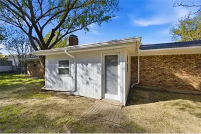 2321 Carten Street, Fort Worth, TX 76112 - Photo 33