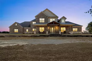 2370 Garrett Ln, China Spring, TX 76633 - Photo 1