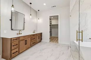 2016 Vanderbilt Dr, Weatherford, TX 76088 - Photo 17