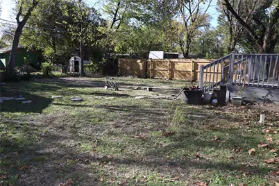 2770 E Ann Arbor Avenue, Dallas, TX 75216 - Photo 15