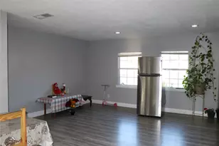 2770 E Ann Arbor Ave, Dallas, TX 75216 - Photo 3