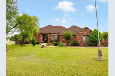 5530 N Interstate Highway 45, Ennis, TX 75119 - Photo 1