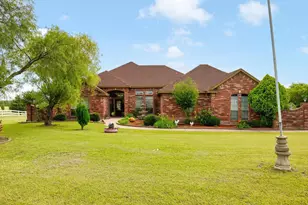 5530 N Interstate Hwy 45, Ennis, TX 75119 - Photo 1