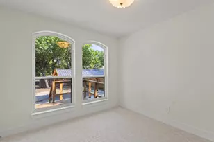 624 N Vernon Ave, Dallas, TX 75208 - Photo 29