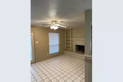 1904 W Sanford Street, Arlington, TX 76012 - Photo 7