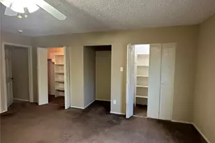 1904 W Sanford St, Arlington, TX 76012 - Photo 3