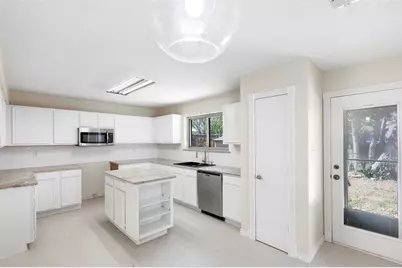 6901 Black Wing Drive, Fort Worth, TX 76137 - Photo 7