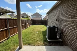 1522 Bellevue Ave, Garland, TX 75044 - Photo 35