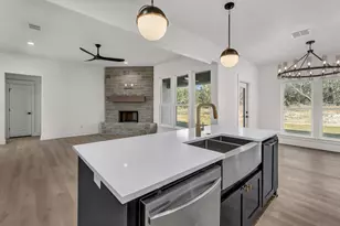 225 Jefferson Way, Weatherford, TX 76088 - Photo 13