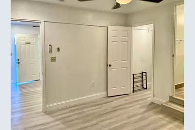 307 E Mitchell Street #F, Arlington, TX 76010 - Photo 7