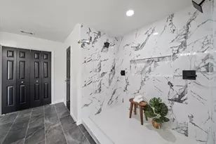 3609 Hidalgo St, Irving, TX 75062 - Photo 31