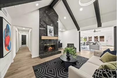 3609 Hidalgo Street, Irving, TX 75062 - Photo 3