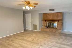 8306 Woodside Rd, Rowlett, TX 75088 - Photo 5