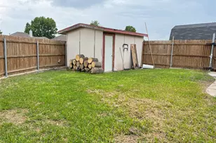 8306 Woodside Rd, Rowlett, TX 75088 - Photo 11