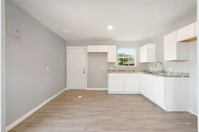 3700 Kimbo Road, Fort Worth, TX 76111 - Photo 11