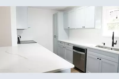 2009 Clark Trail, Grand Prairie, TX 75052 - Photo 11