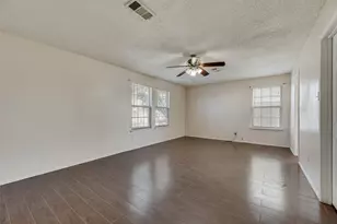 616 Jewelflower Dr, DeSoto, TX 75115 - Photo 21