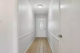 1209 Stonelake Dr, Cleburne, TX 76033 - Photo 3