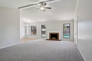 1209 Stonelake Dr, Cleburne, TX 76033 - Photo 5