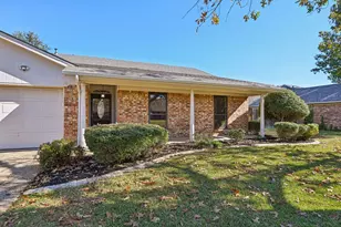 1209 Stonelake Dr, Cleburne, TX 76033 - Photo 39
