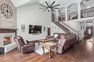 13646 Badger Creek Dr, Frisco, TX 75033 - Photo 9