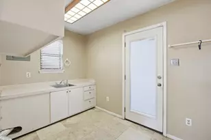 1104 Coffield St, Bowie, TX 76230 - Photo 27