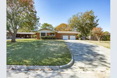 1104 Coffield Street, Bowie, TX 76230 - Photo 39