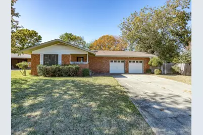 1104 Coffield Street, Bowie, TX 76230 - Photo 1