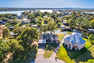 4109 Newport Bay Ct, Granbury, TX 76049 - Photo 37