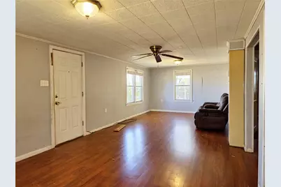 3216 Pewitt Drive, Waco, TX 76706 - Photo 3