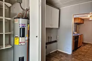 3216 Pewitt Dr, Waco, TX 76706 - Photo 7