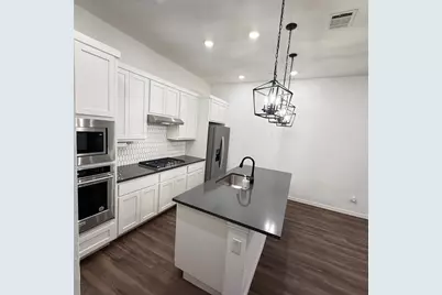 9943 Hennings Street, Irving, TX 75063 - Photo 1