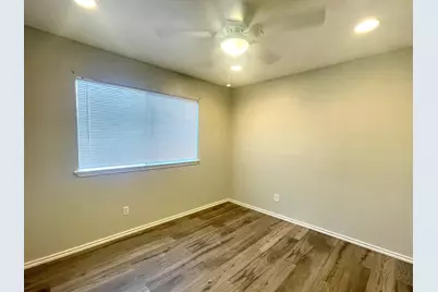 307 E Mitchell Street #C, Arlington, TX 76010 - Photo 13