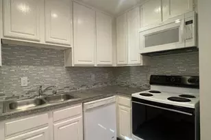 307 E Mitchell St, Arlington, TX 76010 - Photo 5