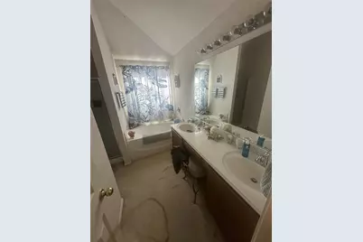 715 W Milton Drive, Arlington, TX 76001 - Photo 5