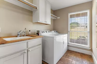 708 Canyon Creek Trail, Fort Worth, TX 76112 - Photo 35