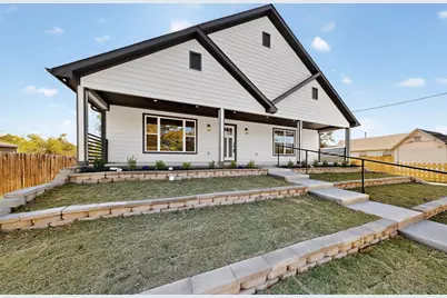 5912 Bertha Lane, Haltom City, TX 76117 - Photo 17