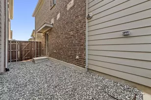 2745 Acadia Dr, Corinth, TX 76210 - Photo 25