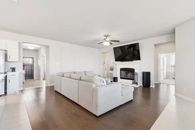 118 Mossy Creek Trail, Rhome, TX 76078 - Photo 13