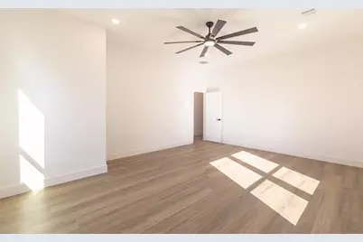 2900 8th Avenue, Fort Worth, TX 76110 - Photo 21