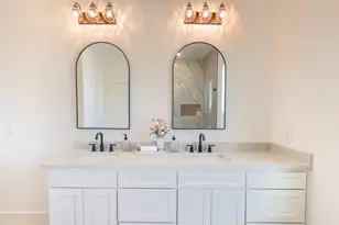 2900 8th Ave, Fort Worth, TX 76110 - Photo 11