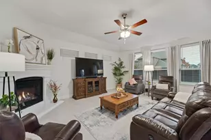 1313 Benavites Dr, Little Elm, TX 75068 - Photo 7