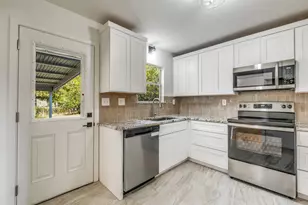 2411 Glengariff Dr, Dallas, TX 75228 - Photo 7