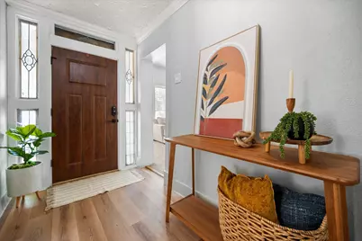 216 W Willingham Street, Cleburne, TX 76033 - Photo 7