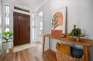 216 W Willingham St, Cleburne, TX 76033 - Photo 7