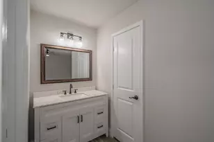 1006 N Ector Dr, Euless, TX 76039 - Photo 21