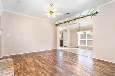 1410 Embercrest Drive, Midlothian, TX 76065 - Photo 7