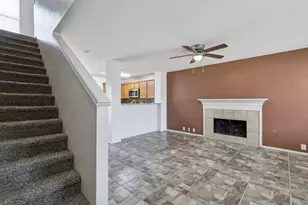 1400 Caleo Dr, Glenn Heights, TX 75154 - Photo 3